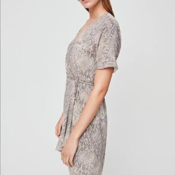 Aritzia Babaton Wallace Dress Snake-Print Wrap Dress Sz XS - Picture 2 of 8